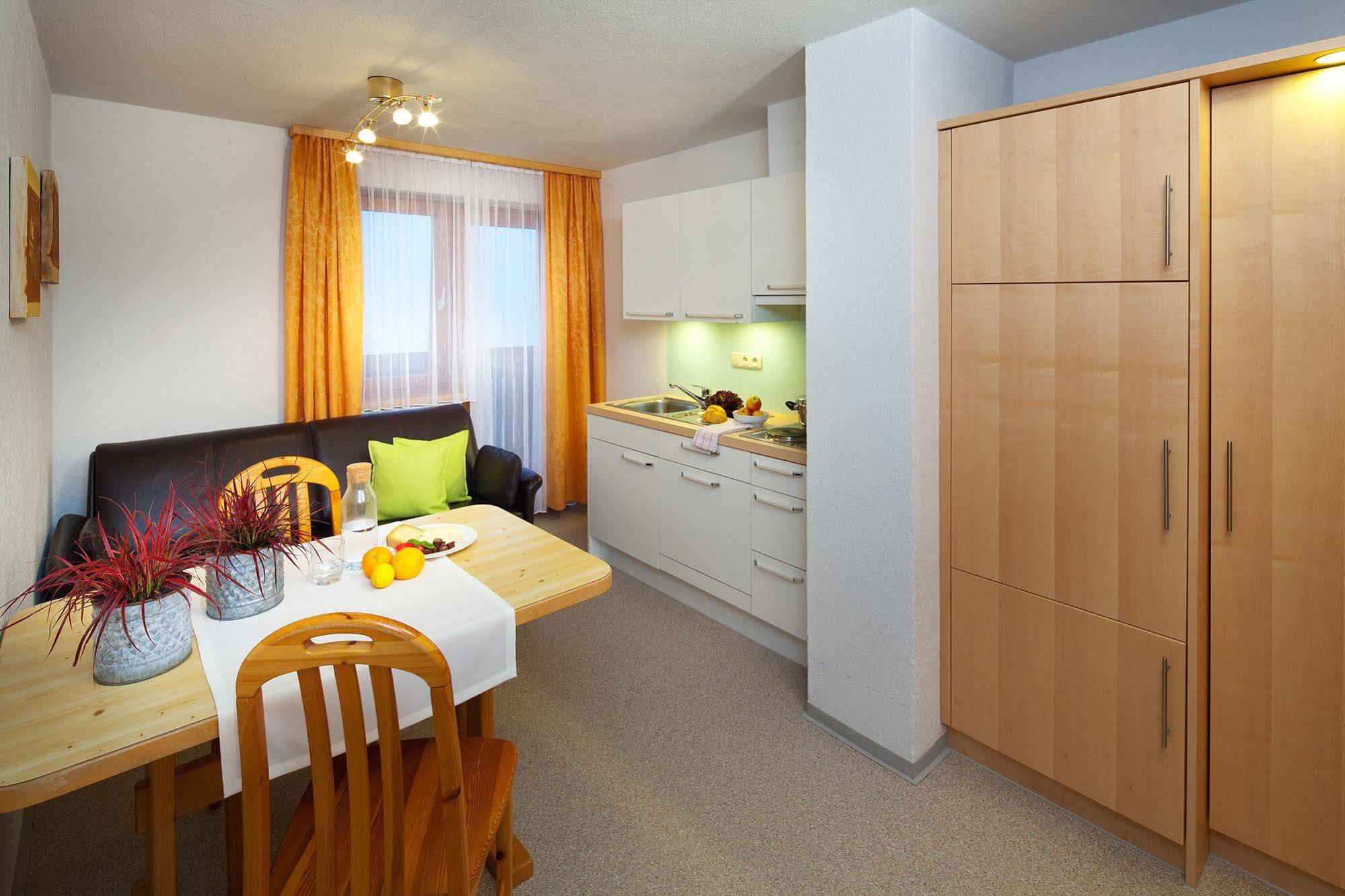 דאמואלס Aparthotel Brunnenhof מראה חיצוני תמונה